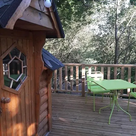 キャンプ場 Dans Les Arbres