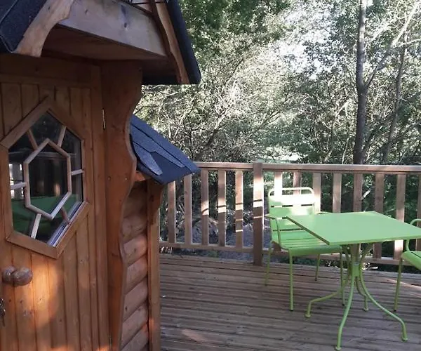 キャンプ場 Dans Les Arbres